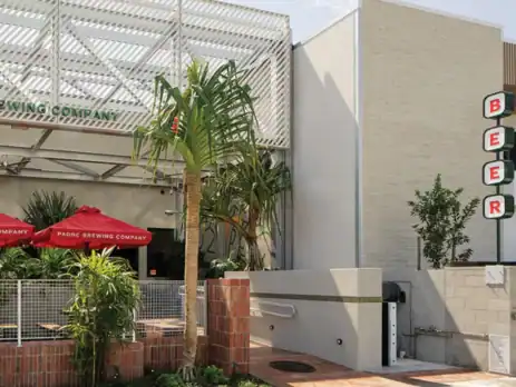 Padre Brewing Co brewery and bar fitted out by Hospitality Superstore, Miami Gold Coast