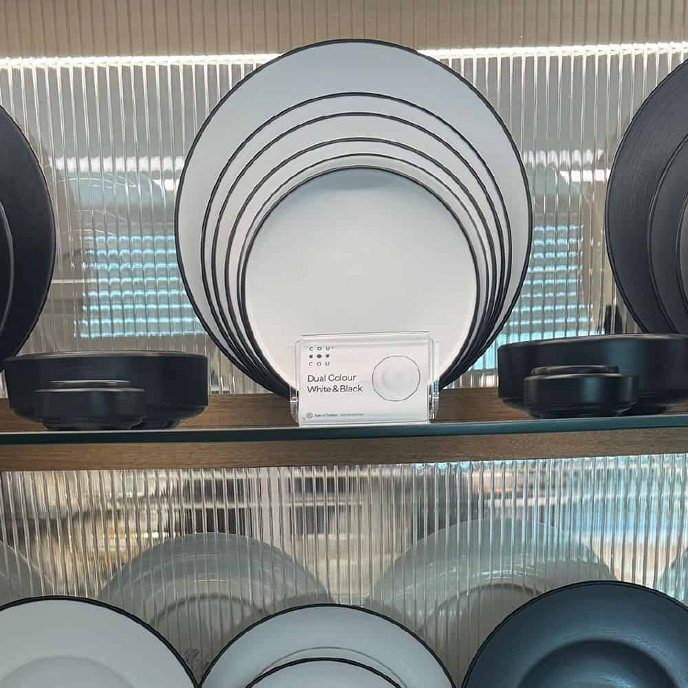 Melamine Round Coupe Plate 205mm White/Black