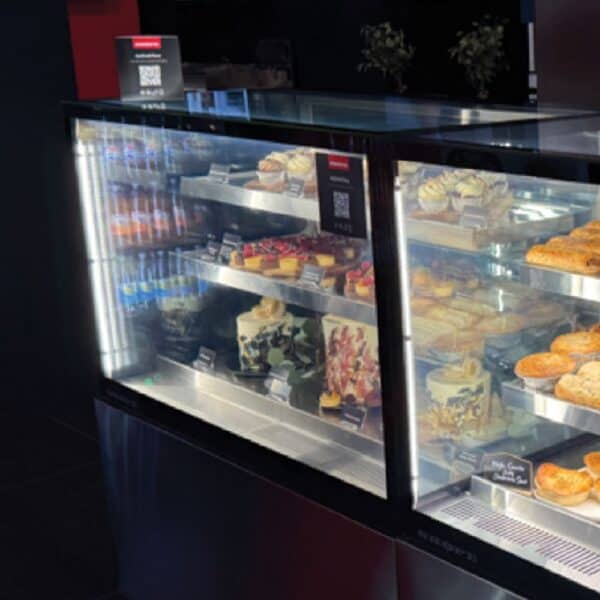 Skope ActiveView Refrigerated Display Cabinet 482Ltr 220V 10A 50Hz
